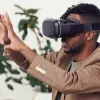 Photo man with VR headset