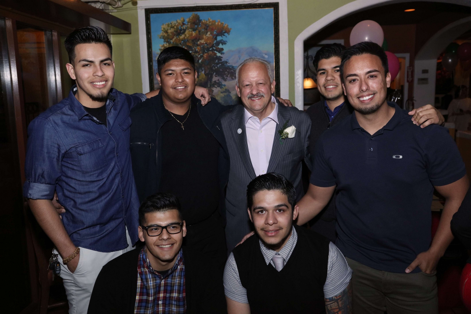 Students with the CSUSB president
