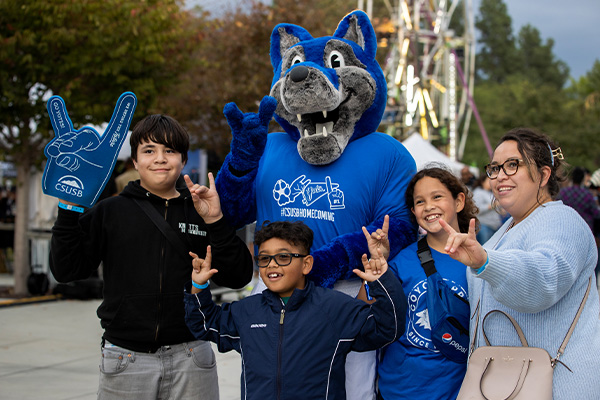 Family with Cody at Homecoming 2022