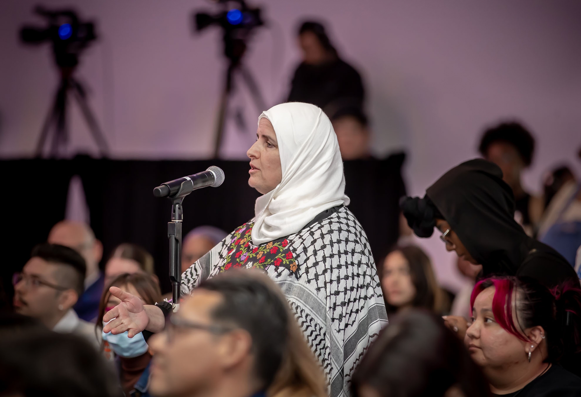 Ahlam Muhtaseb, CSUSB professor of media studies, asked Davis a question about her “committed, unwavering, radically principled stance on Palestine.”