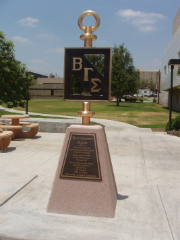 CSUSB BGS Key Statue