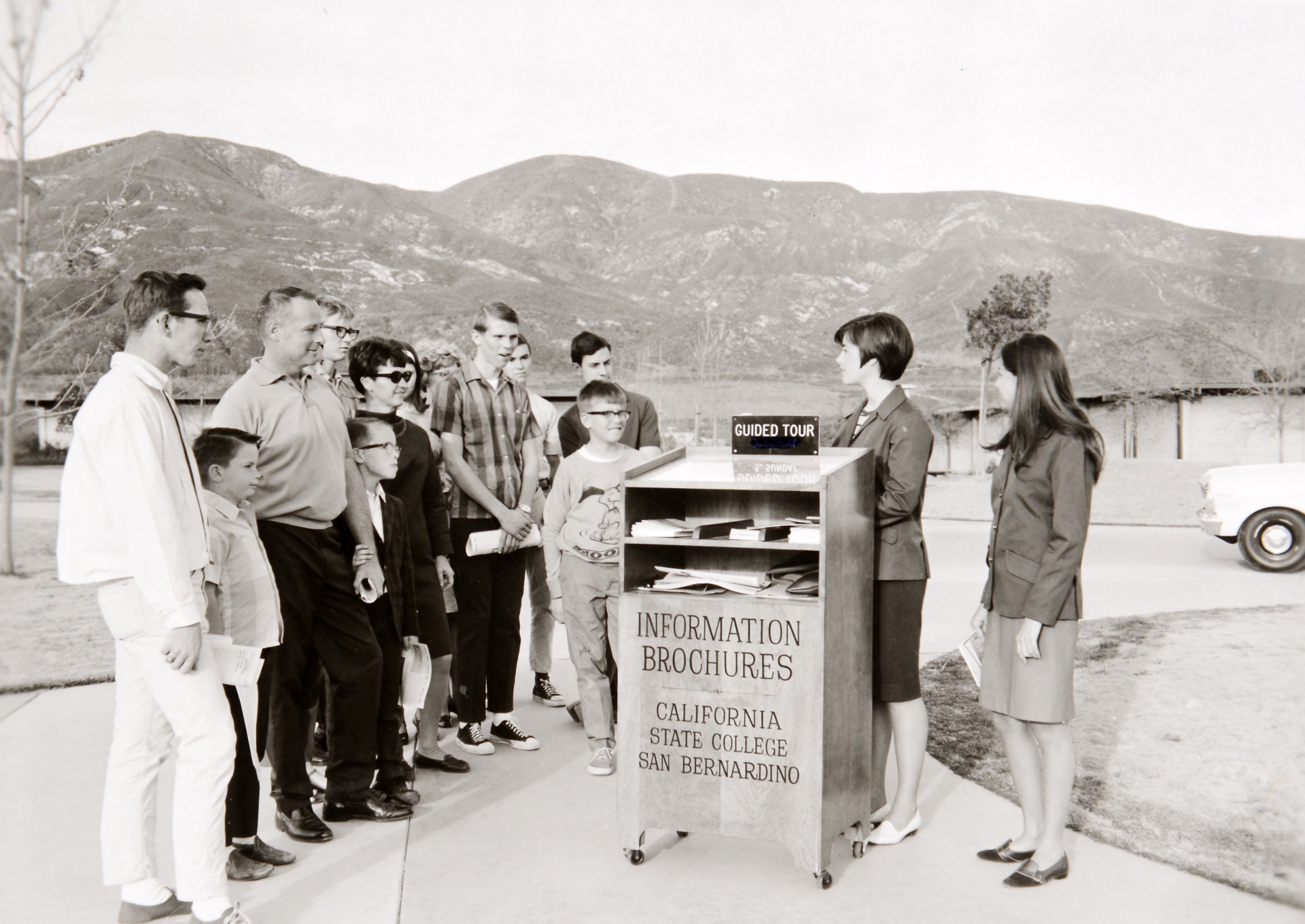 Black and White Photo of Campus Tour guides