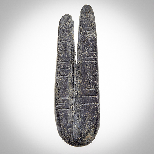 Two Finger Amulet