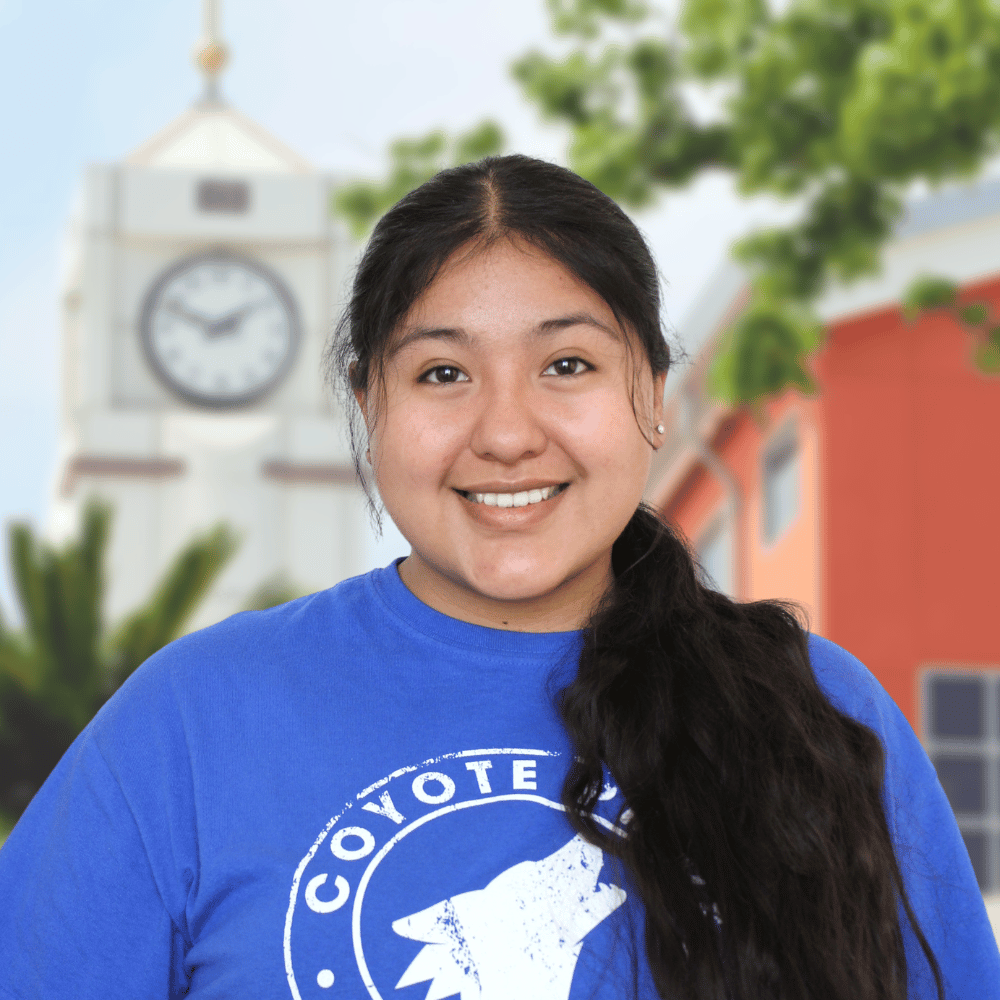 Headshot Lea Vargas Peer Career Educator CSUSB Career Center