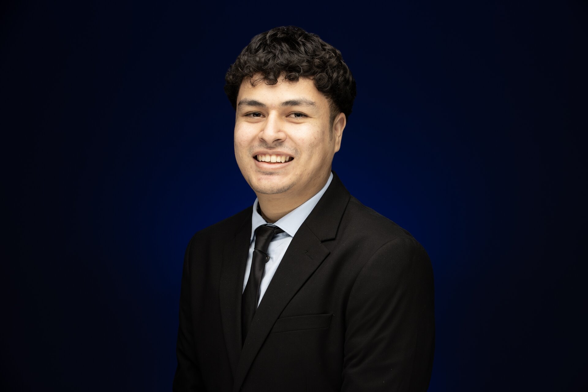 Luis_Cazares