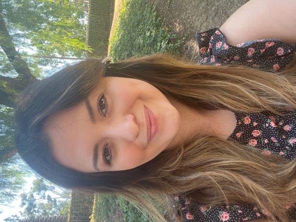 Photo of PWO tutor: Blond/Brown hair, brown eyes