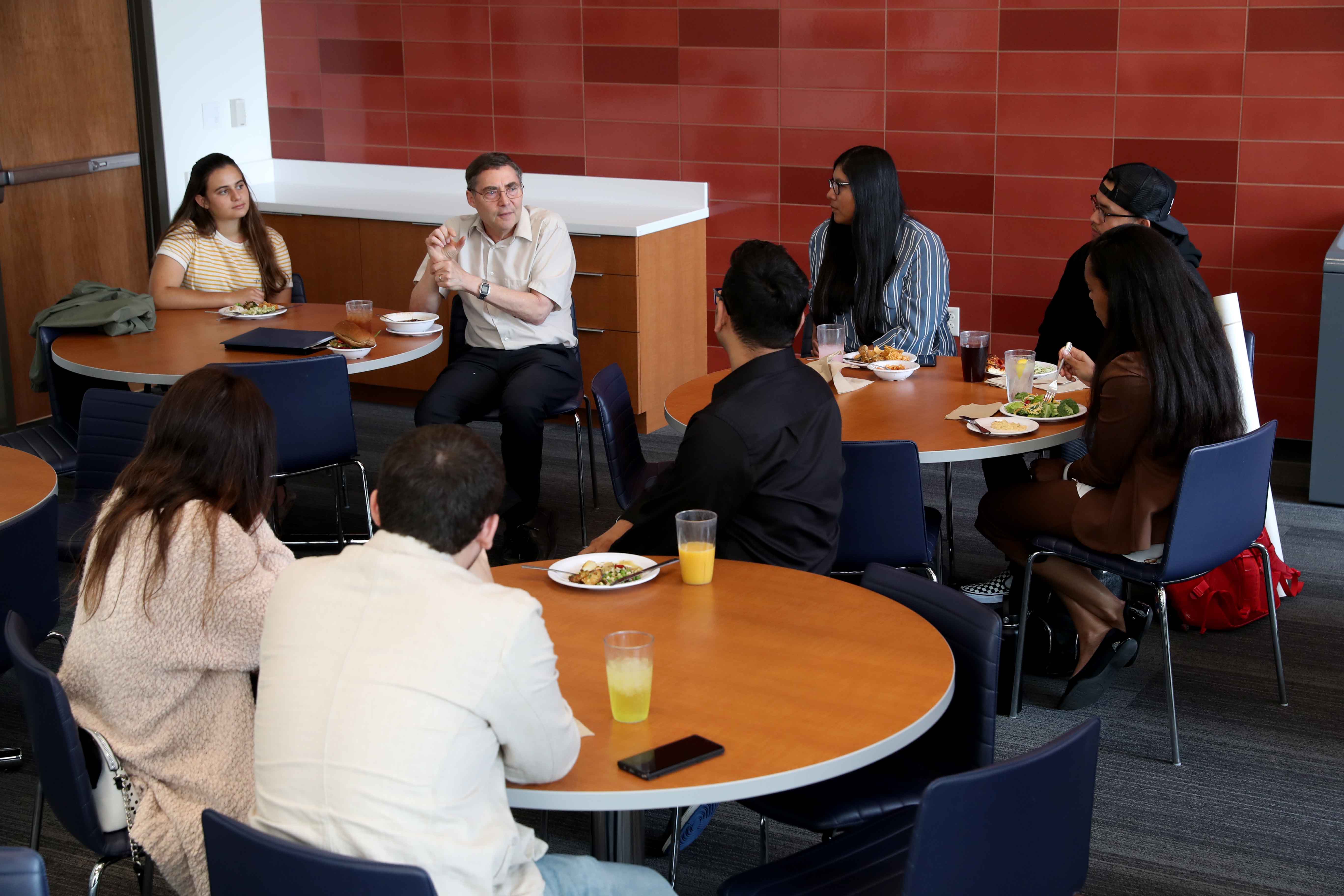 In addition to his lecture, Wieman also had lunch with select students.