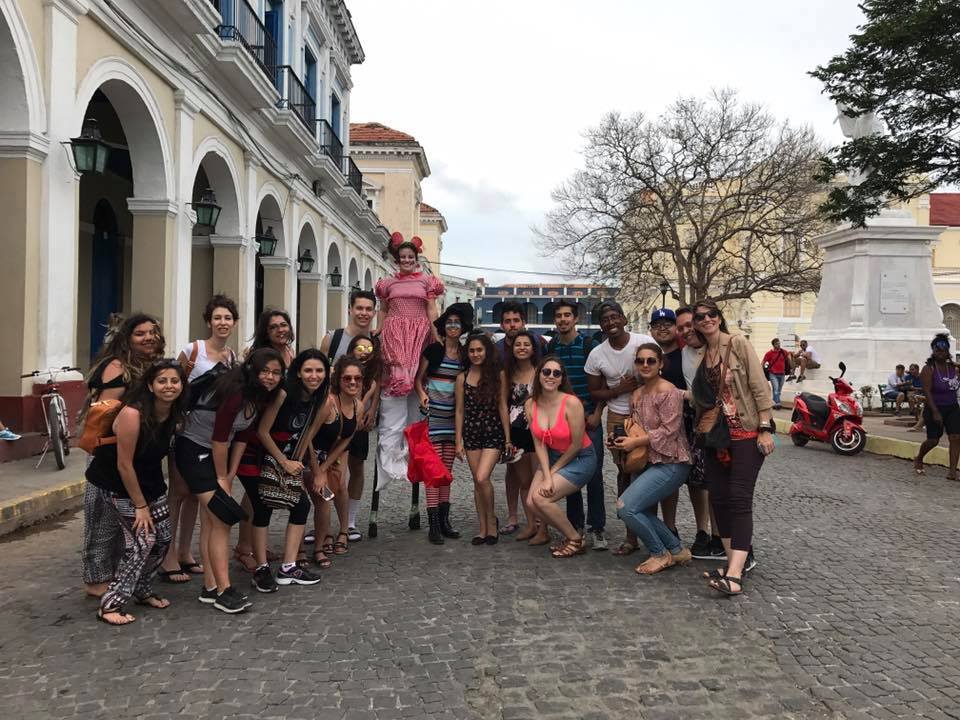 Acto Latino club with a street performer in Cuba