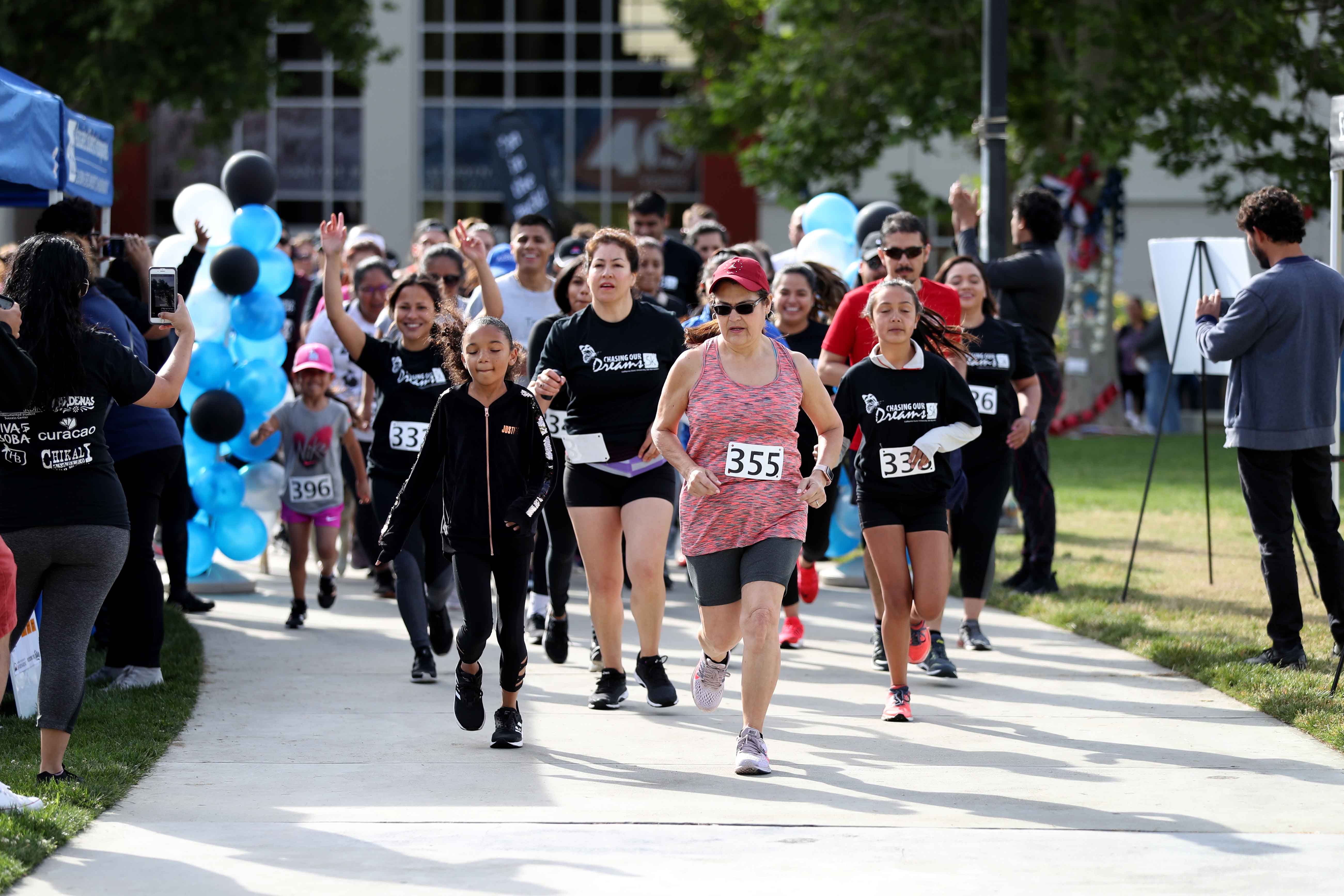 The run/walk was organized by the Coyote Dreamers Ally Network and the Undocumented Student Success Center (USSC). 