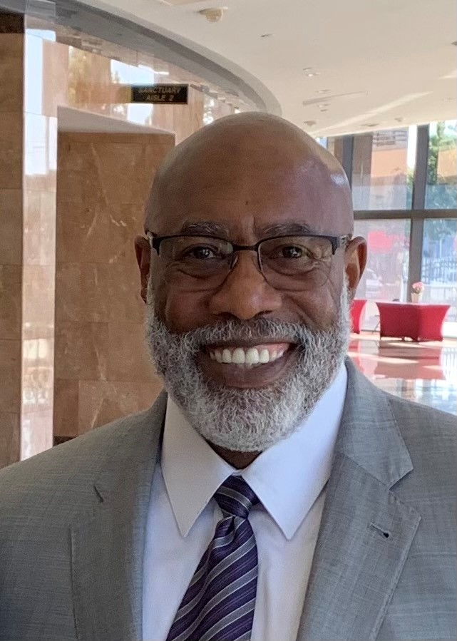 Dr. Gregory Richardson