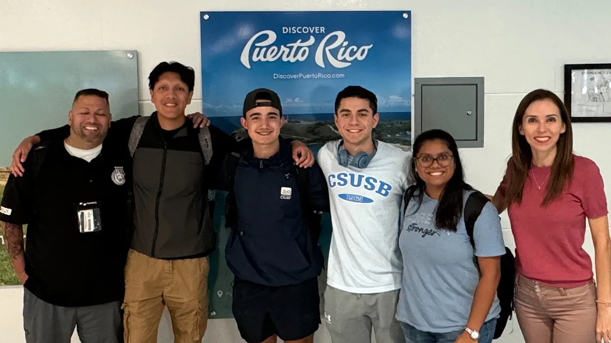 From Sept. 2-6, five Cal State San Bernardino students, accompanied by Bibiana Díaz, professor of World Languages and Literatures, visited 10 college campuses in Puerto Rico and participated in Hispanic Educational Technology Services’ inaugural “Student Passport: Connect, Learn & Lead” conference.