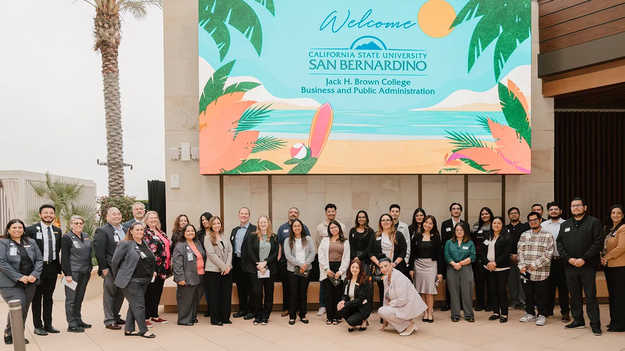 Students from CSUSB’s Jack H. Brown College of Business and Public Administration participated in an exclusive tour and networking day at Yaamava’ Resort & Casino in Highland.