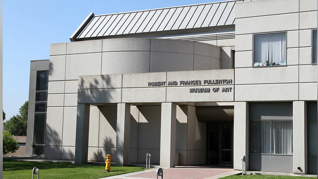 The Robert and Frances Fullerton Museum of Art