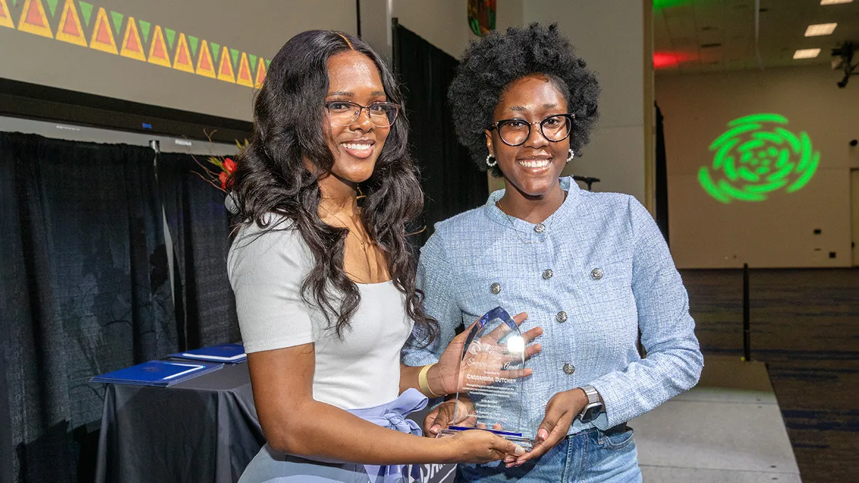 CSUSB alumna Cassandra Butcher, left, was the recipient of the Emerging Leader Award at the 2024 Pioneer Breakfast. This year’s event will continue the tradition of honoring individuals who have shown unwavering dedication to students and a deep commitment to Cal State San Bernardino.
