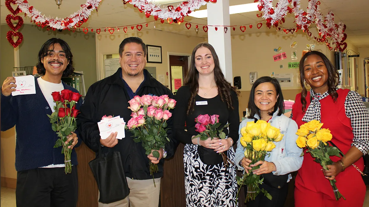 Cal State San Bernardino’s Office of Community Engaged Learning and Yotie Eats collaborated with Wish of a Lifetime to personally deliver roses and handmade cards to residents at Valley Healthcare Center in San Bernardino on Feb. 14, bringing smiles and meaningful connections to local seniors.