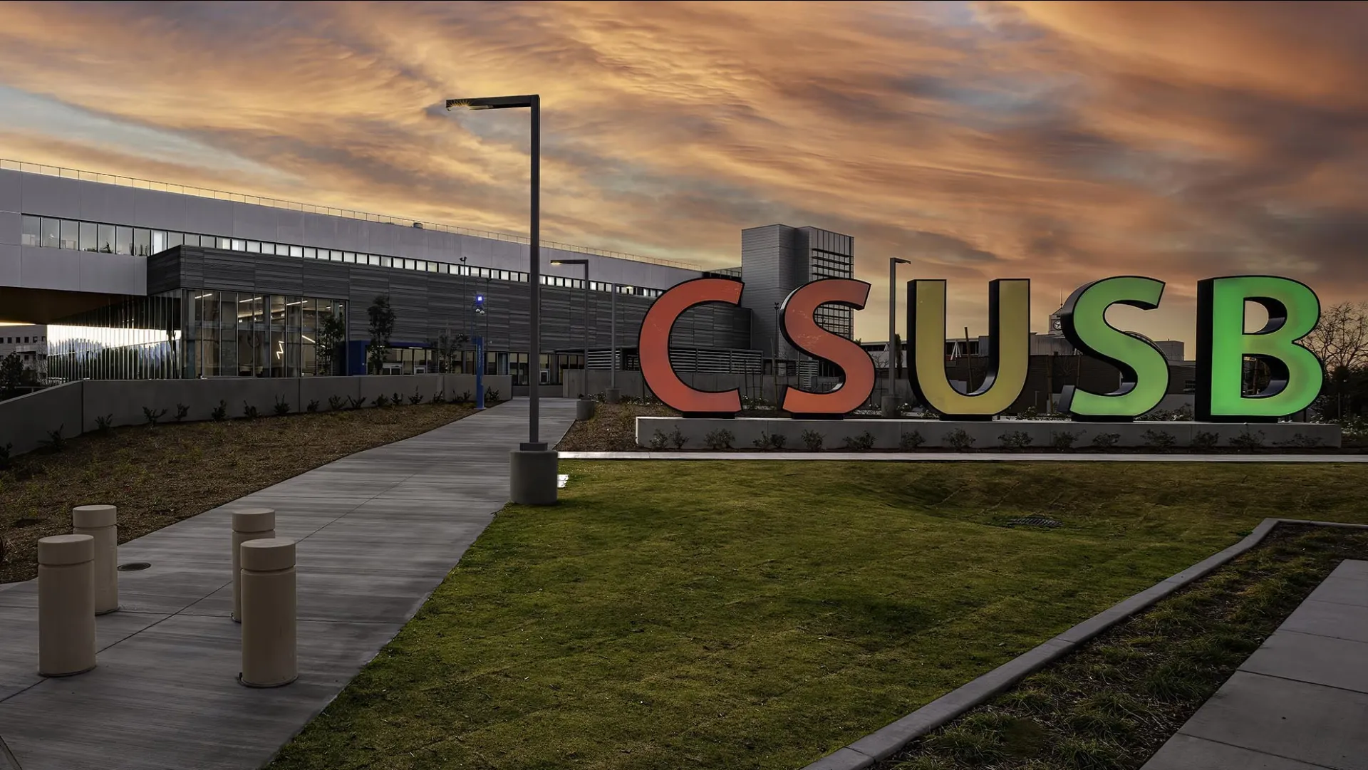 CSUSB spirit letters