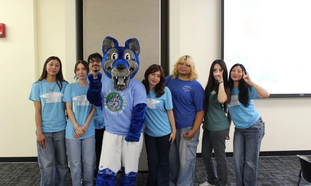 UB Students with Cody