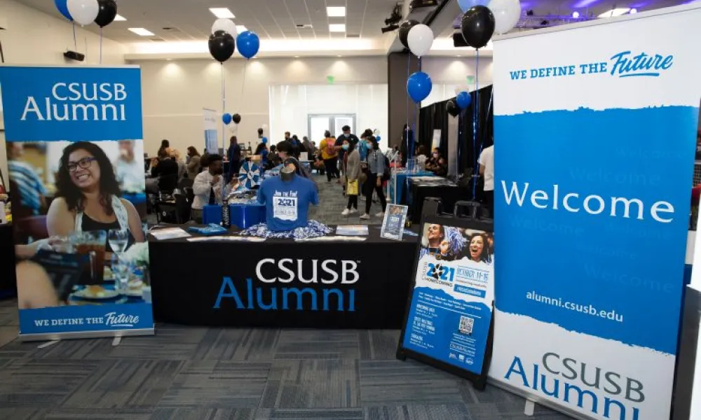 Alumni tabling event