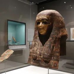statue of Egyptian King Senwosret III