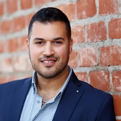 war journalist Haider Newmani, Humanizing War: The Experiences of Soldiers and Civilians During Conflict