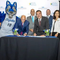 CSUSB, San Bernardino County Superintendent of School and school district officials at the signing of the MOU for direct admissions for high school seniors from six districts.