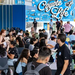 The Coyote Experience Kickoff brought students together for lunch, icebreakers and peer-to-peer conversations.