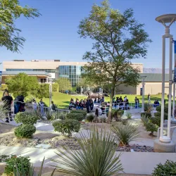 Students walking around the CSUSB Palm Desert Campus