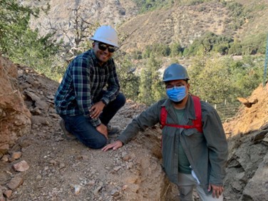 MS Geology Students in the Field