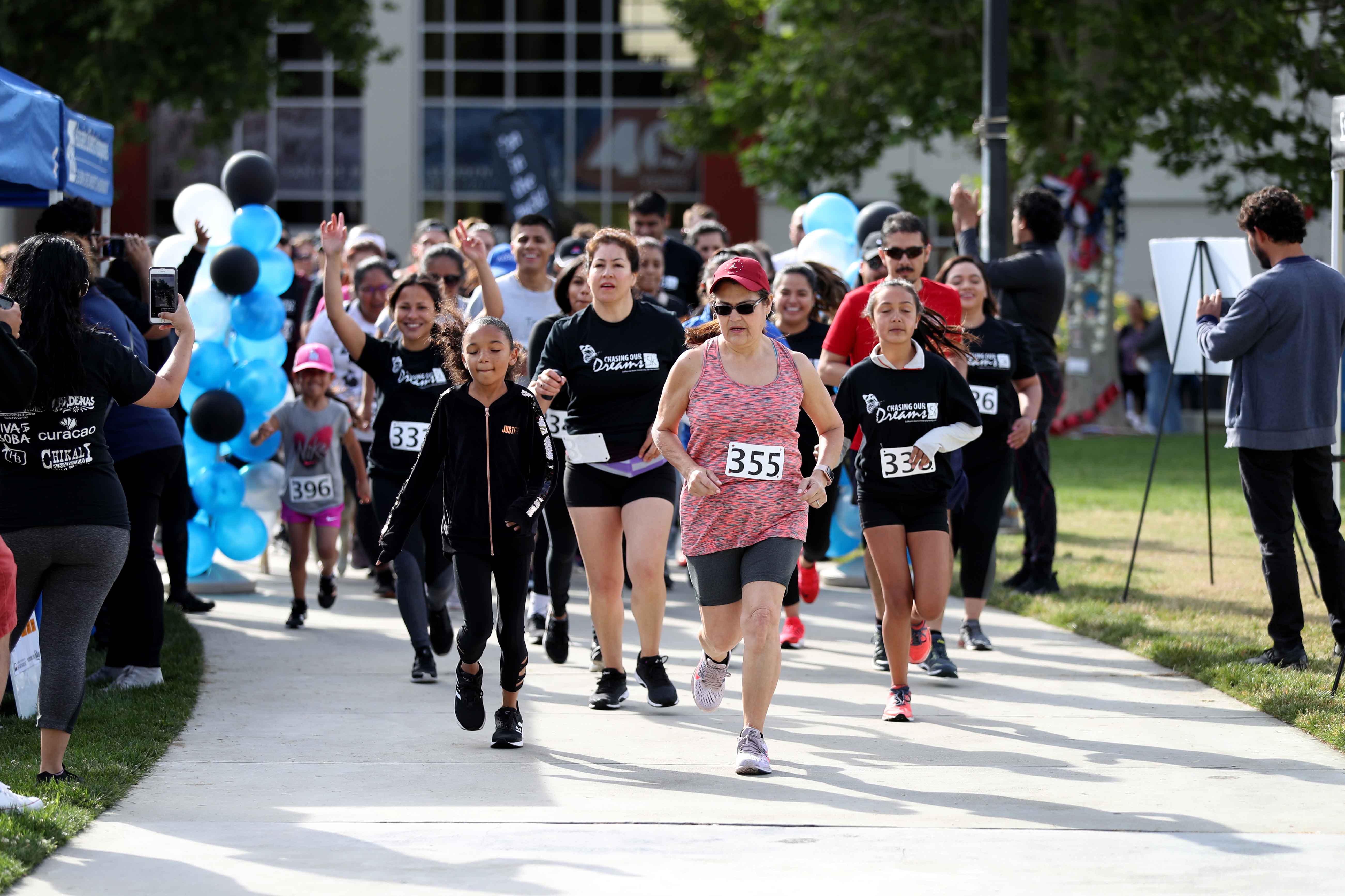 The run/walk was organized by the Coyote Dreamers Ally Network and the Undocumented Student Success Center (USSC).