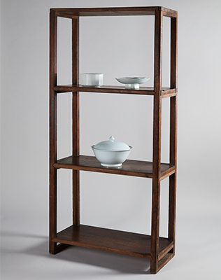 Contemporary porcelain bowls and vessels, as well as a 19th century wooden pantry shelf, will be part of the “Korean Craft: Yesterday and Today” exhibit.