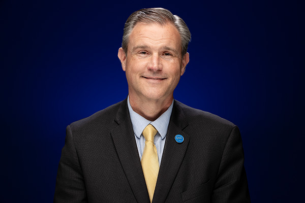 Raymond Watts