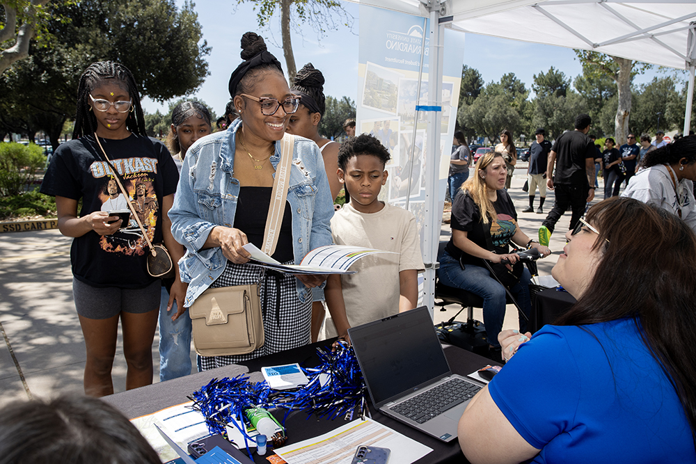 Choose CSUSB Day