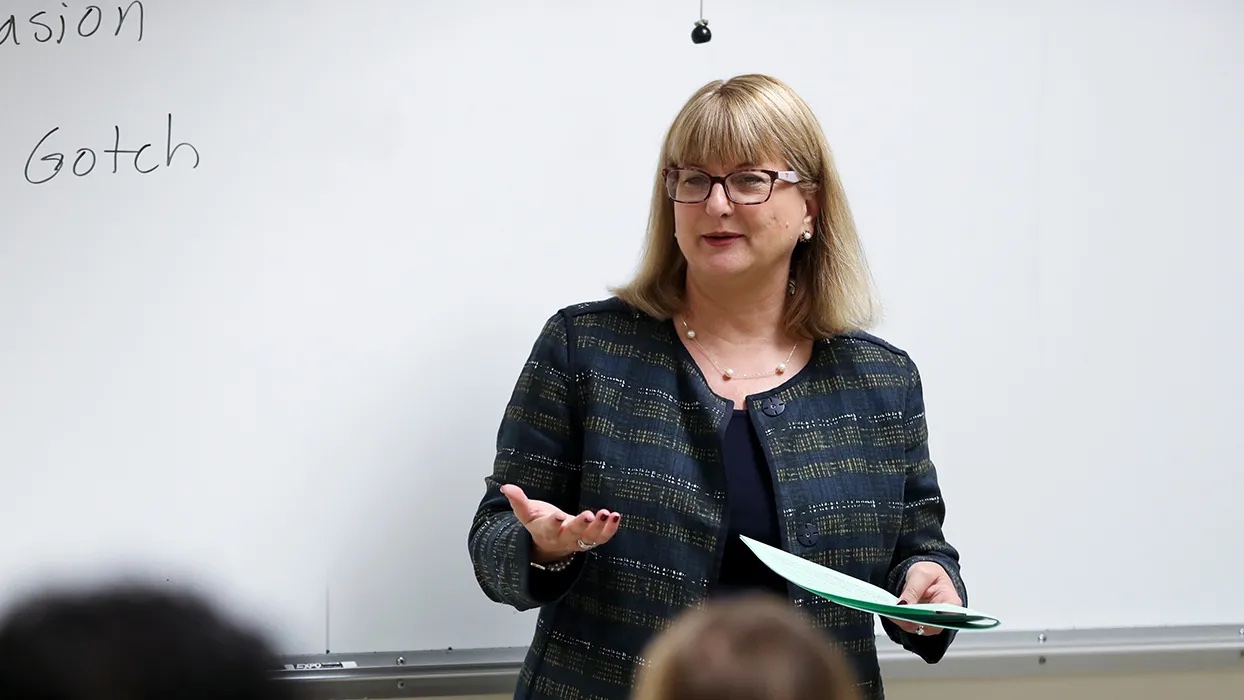 CSUSB Comm & Media lecturer Donna Gotch in the classroom
