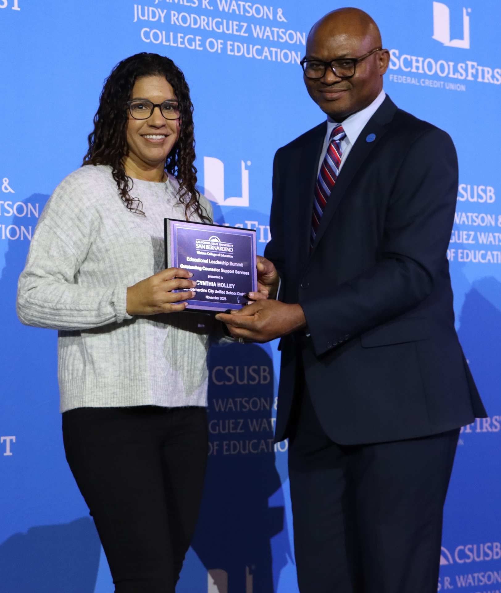Photo of Cynthia Holley receiving an award