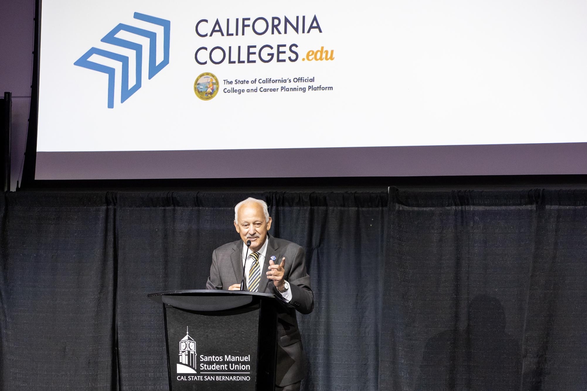 CSUSB President Tomás D. Morales welcomes participants to the California College Guidance Initiative regional meeting.