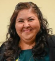 Yvonne Molles