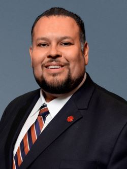 Felix Zuniga headshot