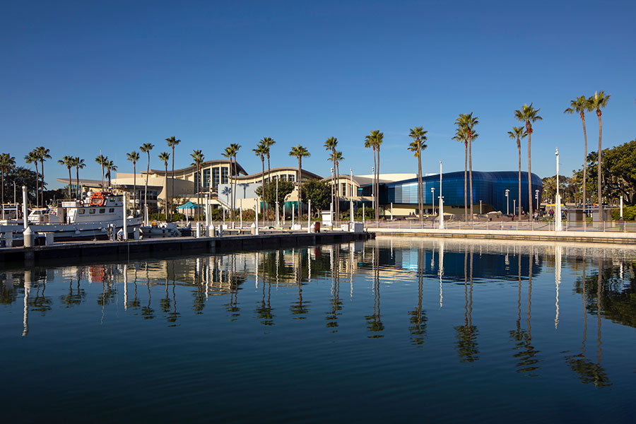 Outside image of the Aquarium of the Pacific during the daytime
