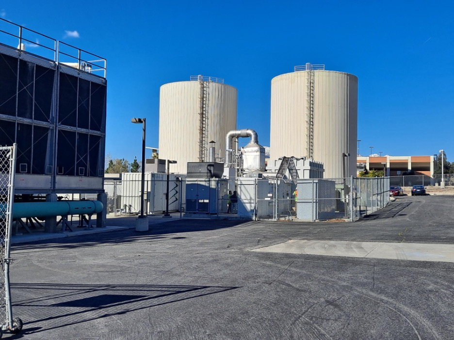CSUSB fuel cell installation with storage tanks and utility infrastructure providing on-campus energy.