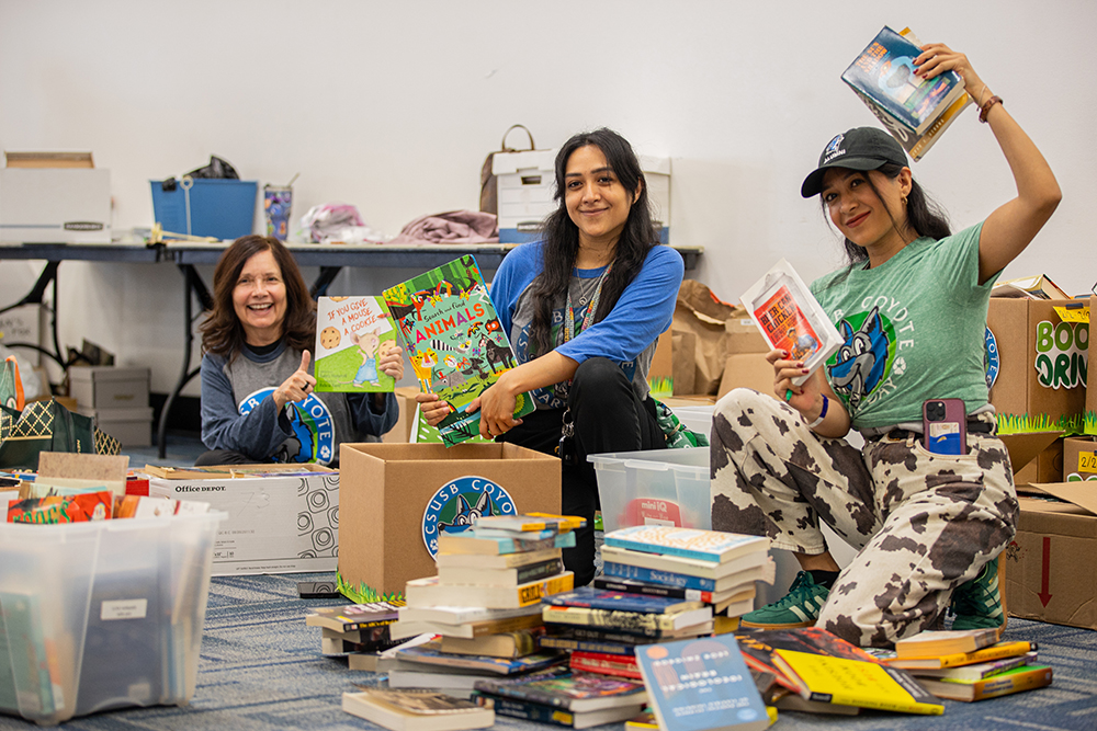 Coyote Cares Day volunteers