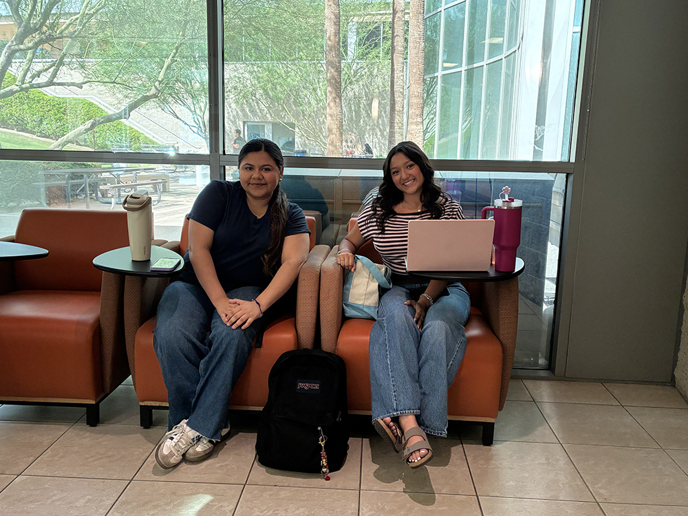 Students take an early morning break in the Rancho Mirage Student Center at PDC. 