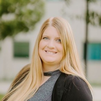 Photo of Cara Peterson