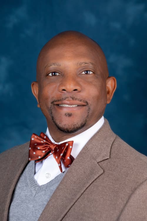 Herbert L. English Jr. '00