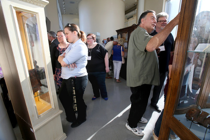 Anthropology museum goers