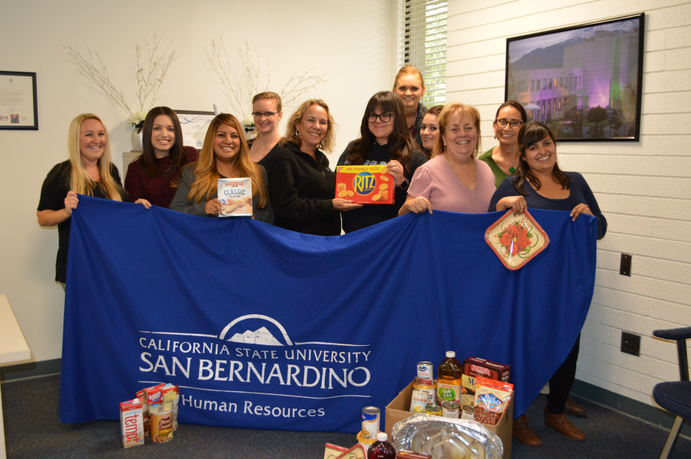 Thanksgiving Donation by HR 2016 1