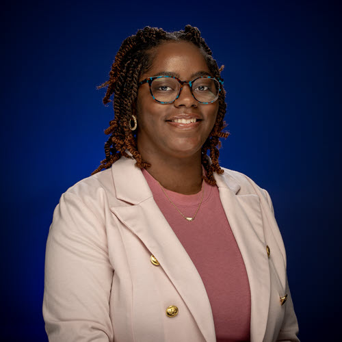 Photo of Jasmine Henderson