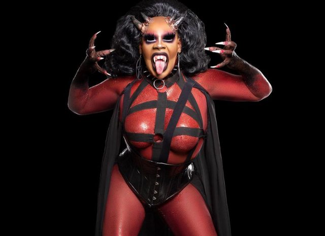 Kendra Onixxx in drag