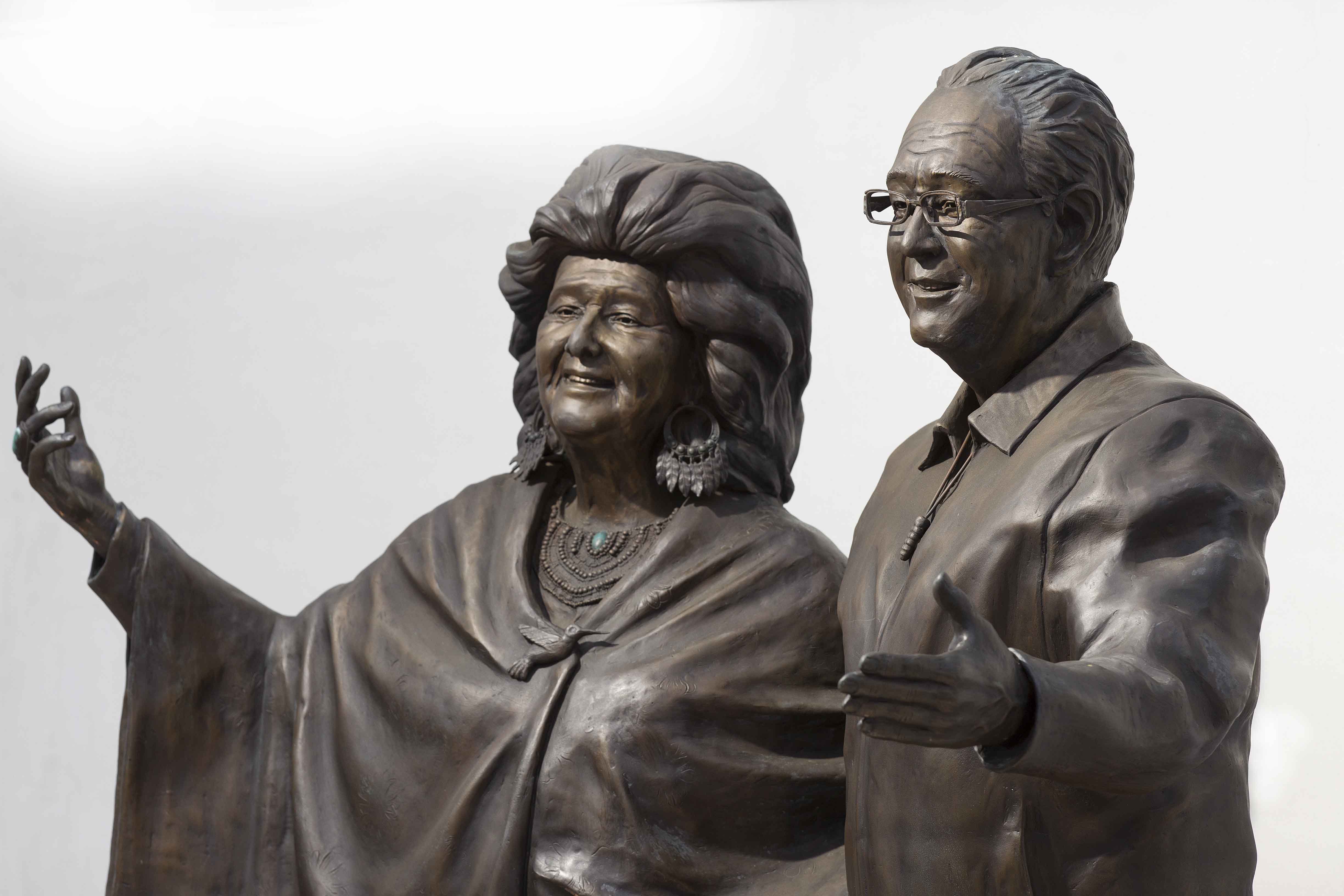 The statue of Pauline and George Murillo at the Murillo Family Observatory.