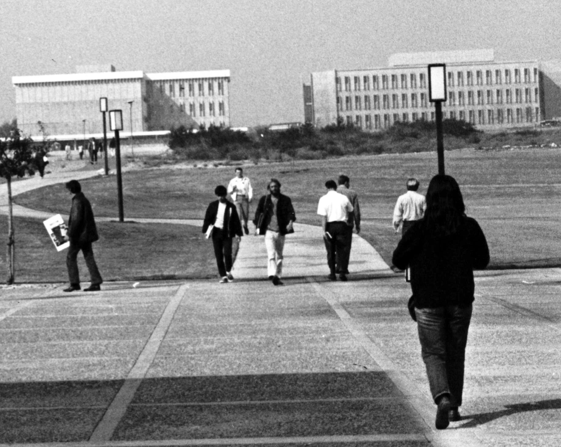 Old capture of the University