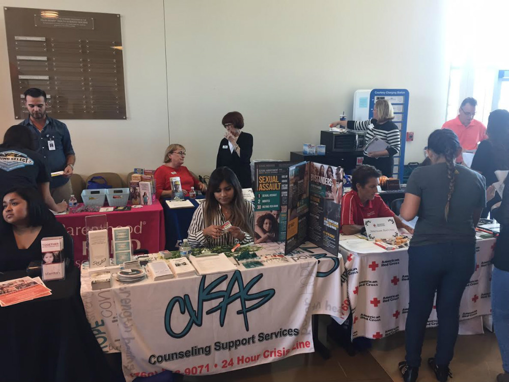 PDC Volunteer Fair Nov 2016 Gallery 1